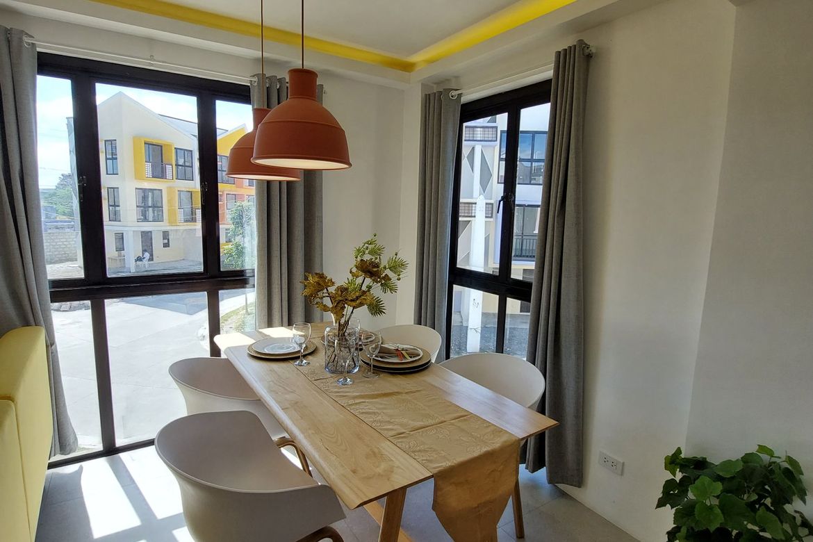 3 Bedroom Townhouse for Sale in Santo Niño, Biñan, Laguna – photo 6