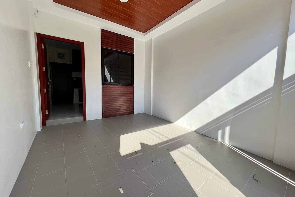3 Bedroom Townhouse for Sale in Socorro, Quezon City, Metro Manila near LRT-2 Araneta Center-Cubao – photo 4