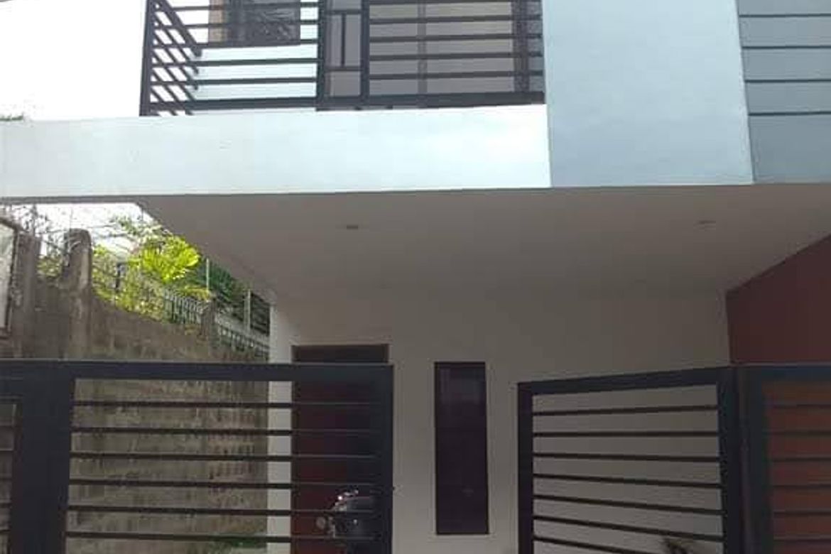3 Bedroom Townhouse for Sale in Sun Valley, Parañaque, Metro Manila