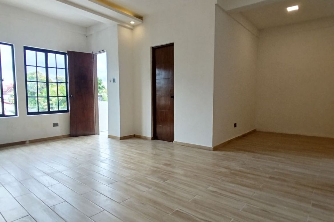 3 Bedroom Townhouse for Sale in Talon Dos, Las Piñas, Metro Manila – photo 8