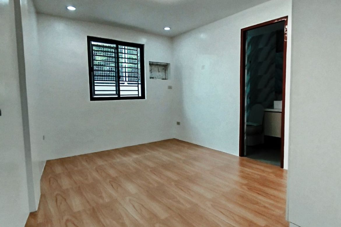 3 Bedroom Townhouse for Sale in Talon Singko, Las Piñas, Metro Manila – photo 3