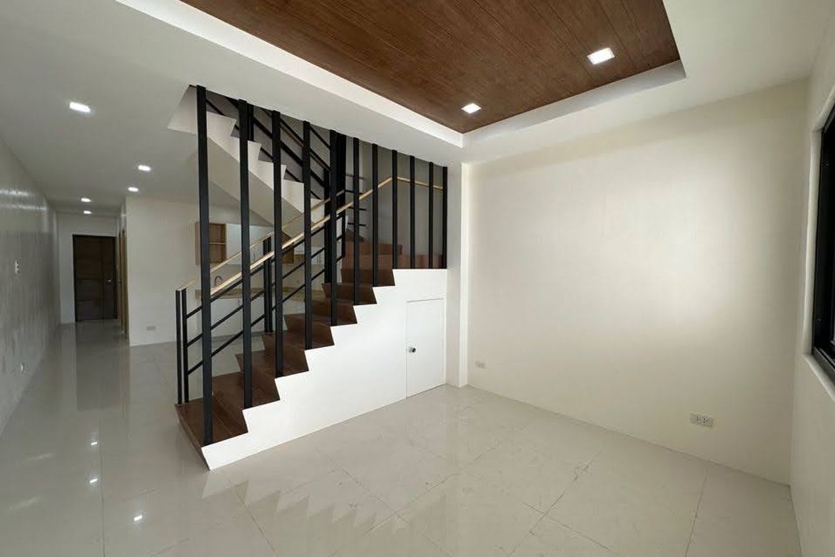 3 Bedroom Townhouse for Sale in Talon Singko, Las Piñas, Metro Manila – photo 3