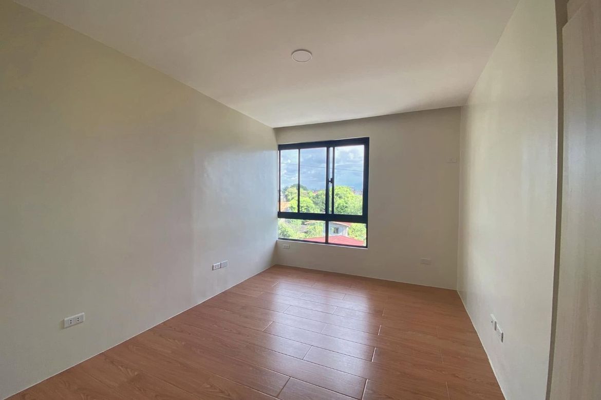 3 Bedroom Townhouse for Sale in Tandang Sora, Quezon City, Metro Manila – photo 5