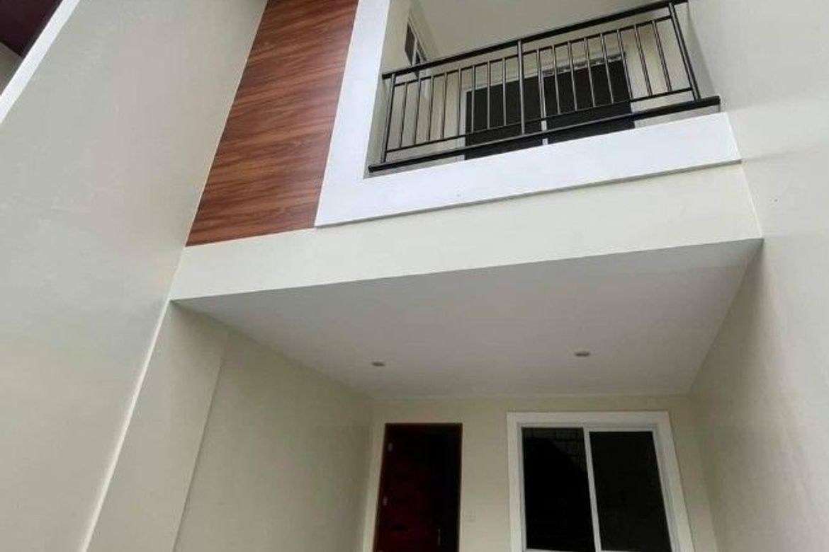 3 Bedroom Townhouse for Sale in Tandang Sora, Quezon City, Metro Manila – photo 3