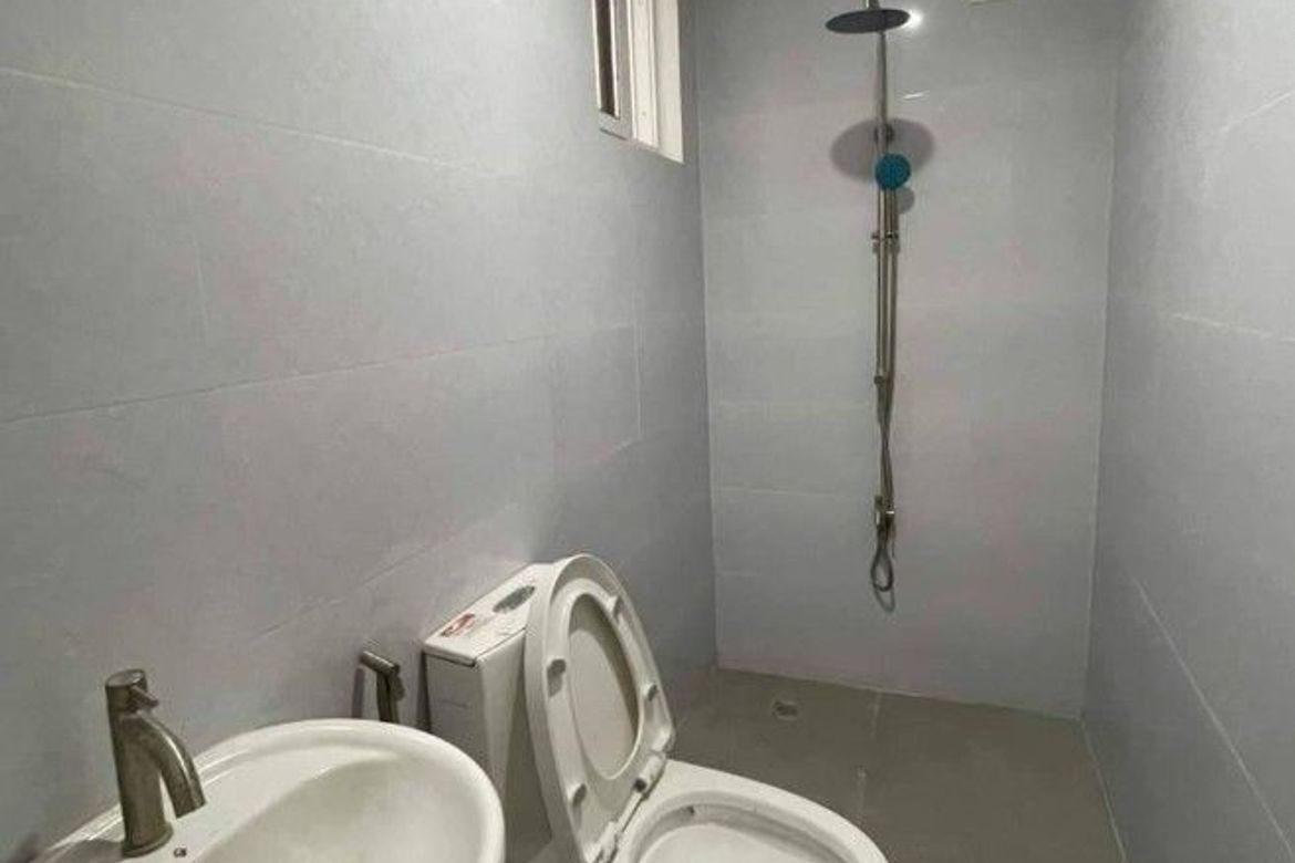 3 Bedroom Townhouse for Sale in Tandang Sora, Quezon City, Metro Manila – photo 7