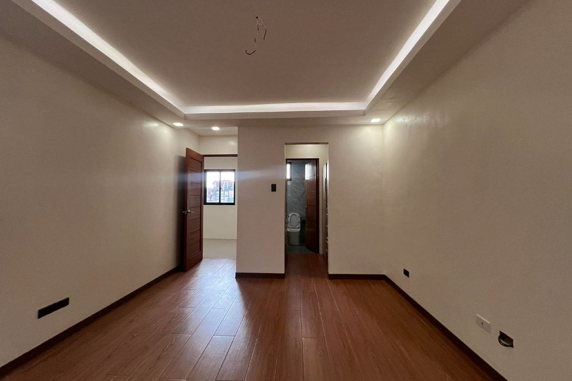 3 Bedroom Townhouse for Sale in Tandang Sora, Quezon City, Metro Manila – photo 6
