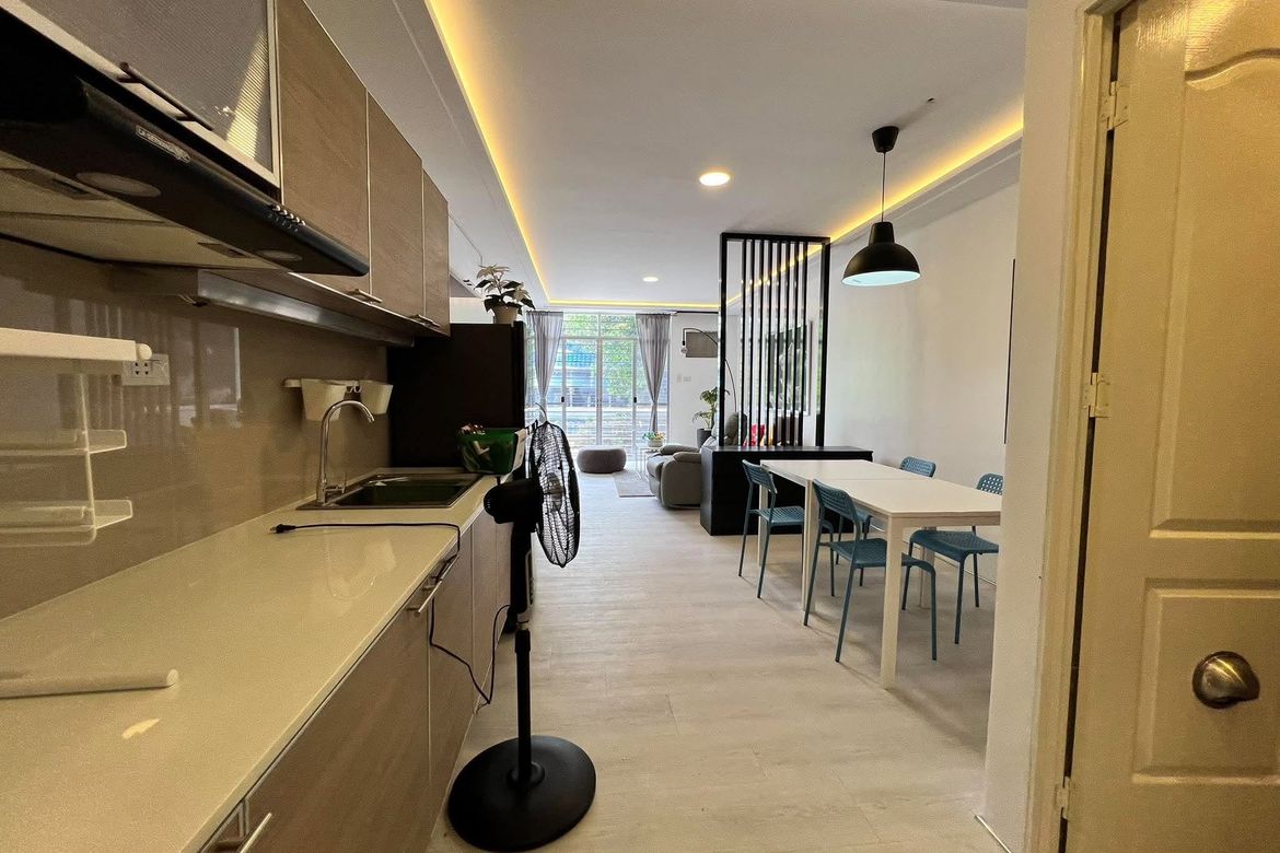 3 Bedroom Townhouse for Sale in Tandang Sora, Quezon City, Metro Manila – photo 2