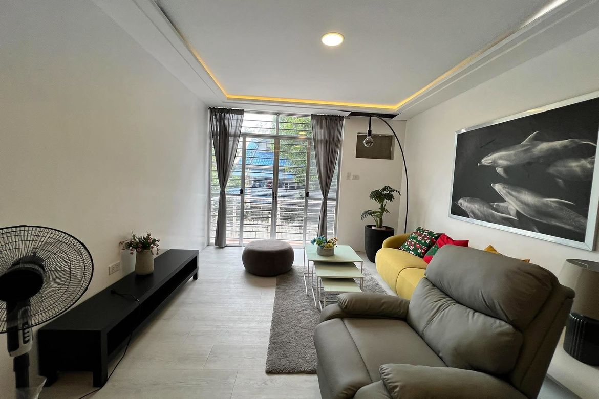 3 Bedroom Townhouse for Sale in Tandang Sora, Quezon City, Metro Manila – photo 7