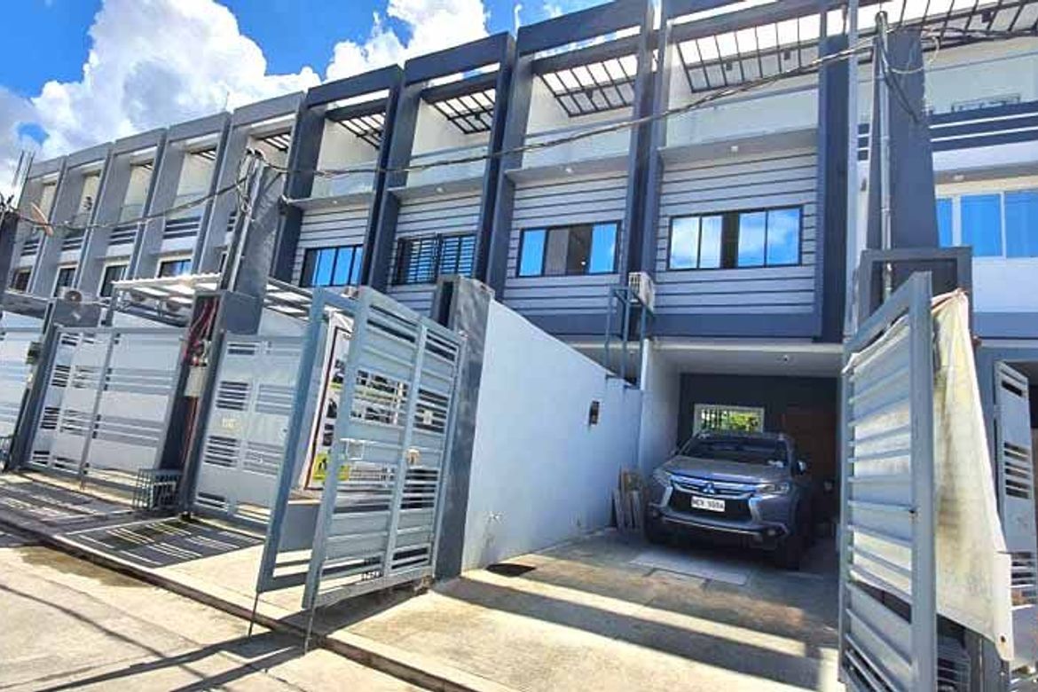 3 Bedroom Townhouse for Sale in Tandang Sora, Quezon City, Metro Manila – photo 3