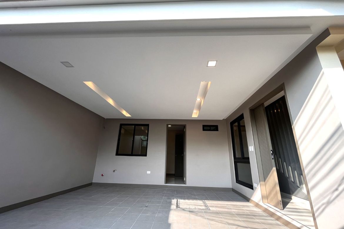 3 Bedroom Townhouse for Sale in Teachers Village East, Quezon City, Metro Manila – photo 6