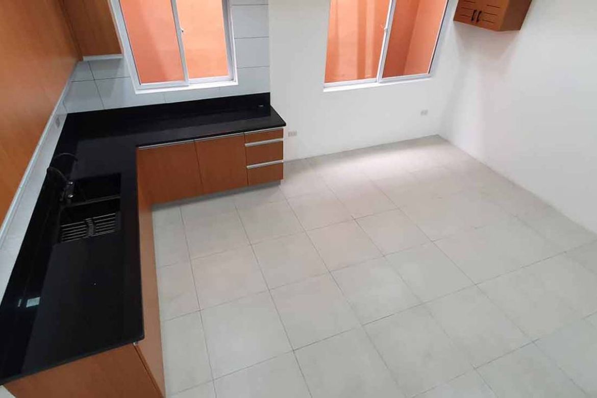 3 Bedroom Townhouse for Sale in Teachers Village East, Quezon City, Metro Manila – photo 3