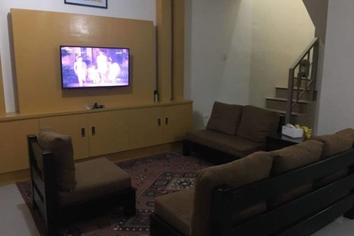 3 Bedroom Townhouse for Sale in Telabastagan, San Fernando, Pampanga – photo 5