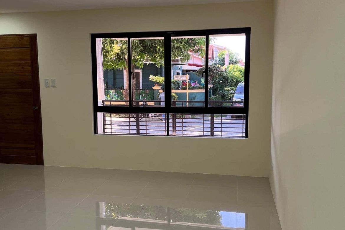 3 Bedroom Townhouse for Sale in Teresa Park, Pilar, Las Piñas, Metro Manila – photo 4