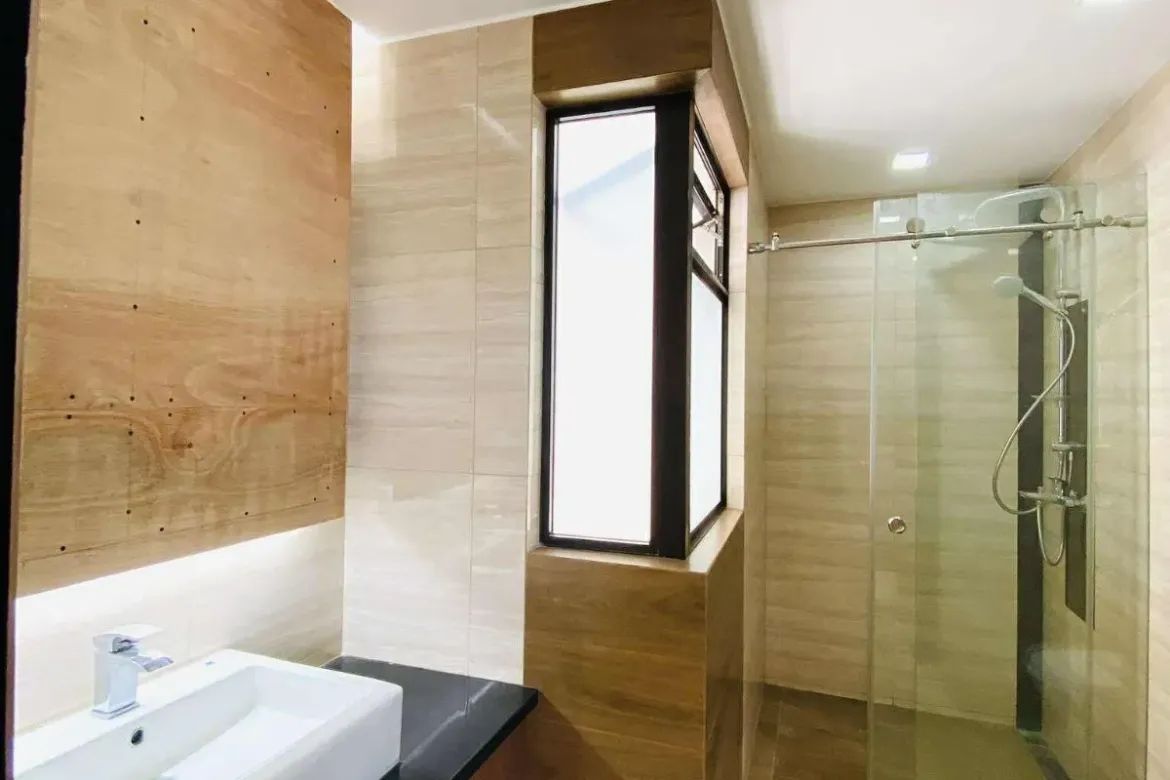 3 Bedroom Townhouse for Sale in The Courtyard, Ususan, Taguig, Metro Manila – photo 6