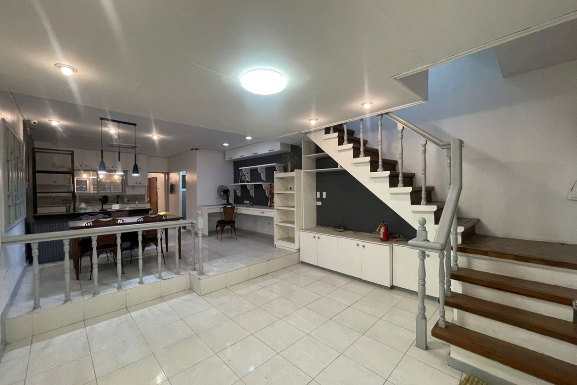 3 Bedroom Townhouse for Sale in Ugong, Pasig, Metro Manila