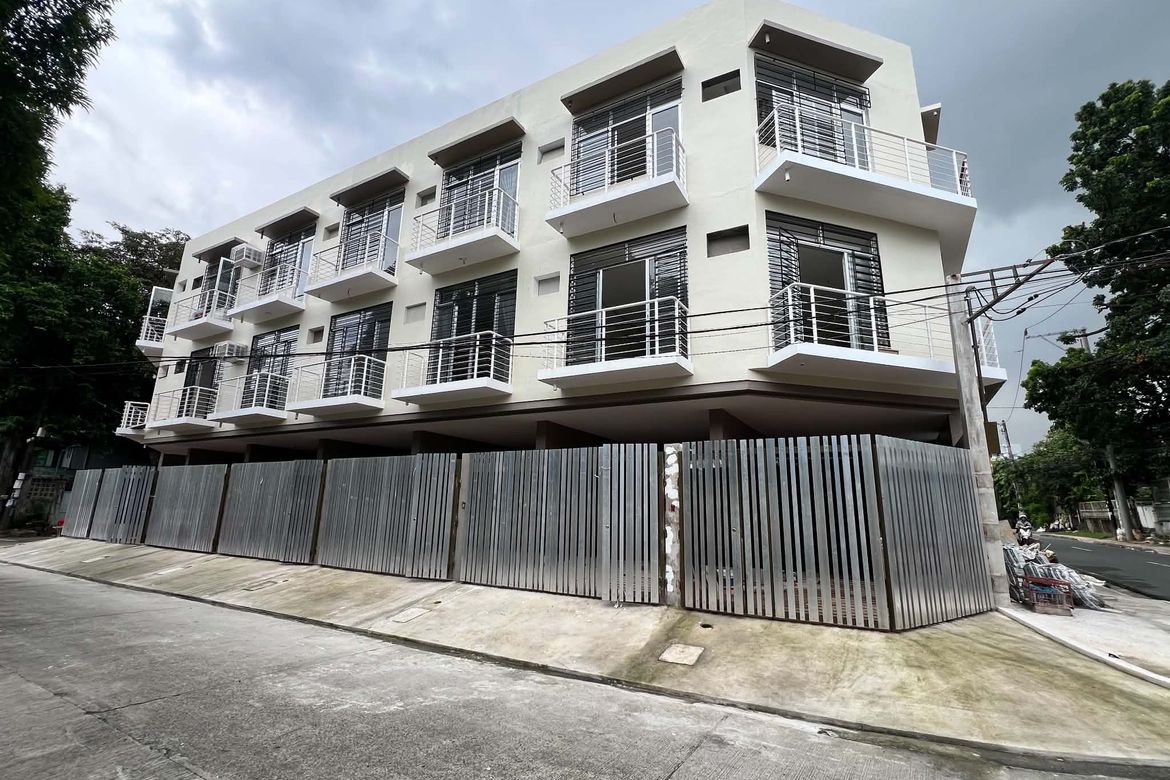 3 Bedroom Townhouse for Sale in Vasra, Quezon City, Metro Manila