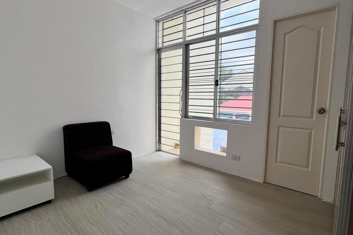 3 Bedroom Townhouse for Sale in Vasra, Quezon City, Metro Manila – photo 7