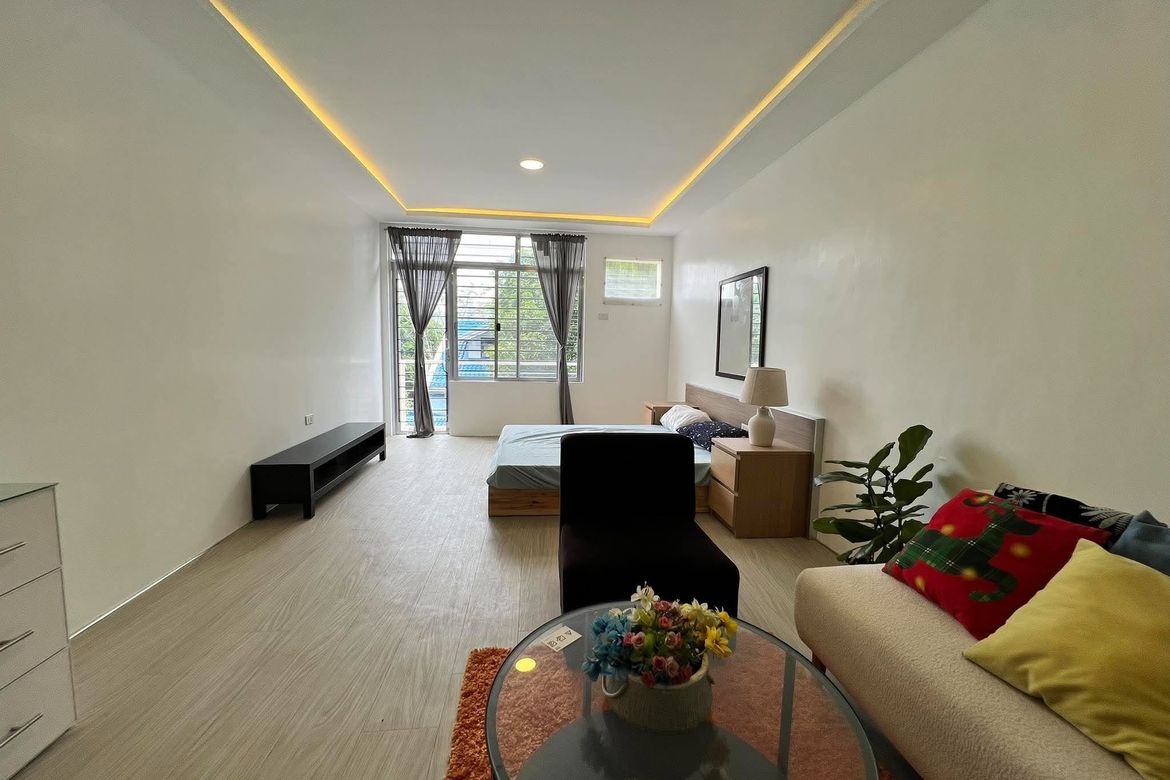 3 Bedroom Townhouse for Sale in Vasra, Quezon City, Metro Manila – photo 8