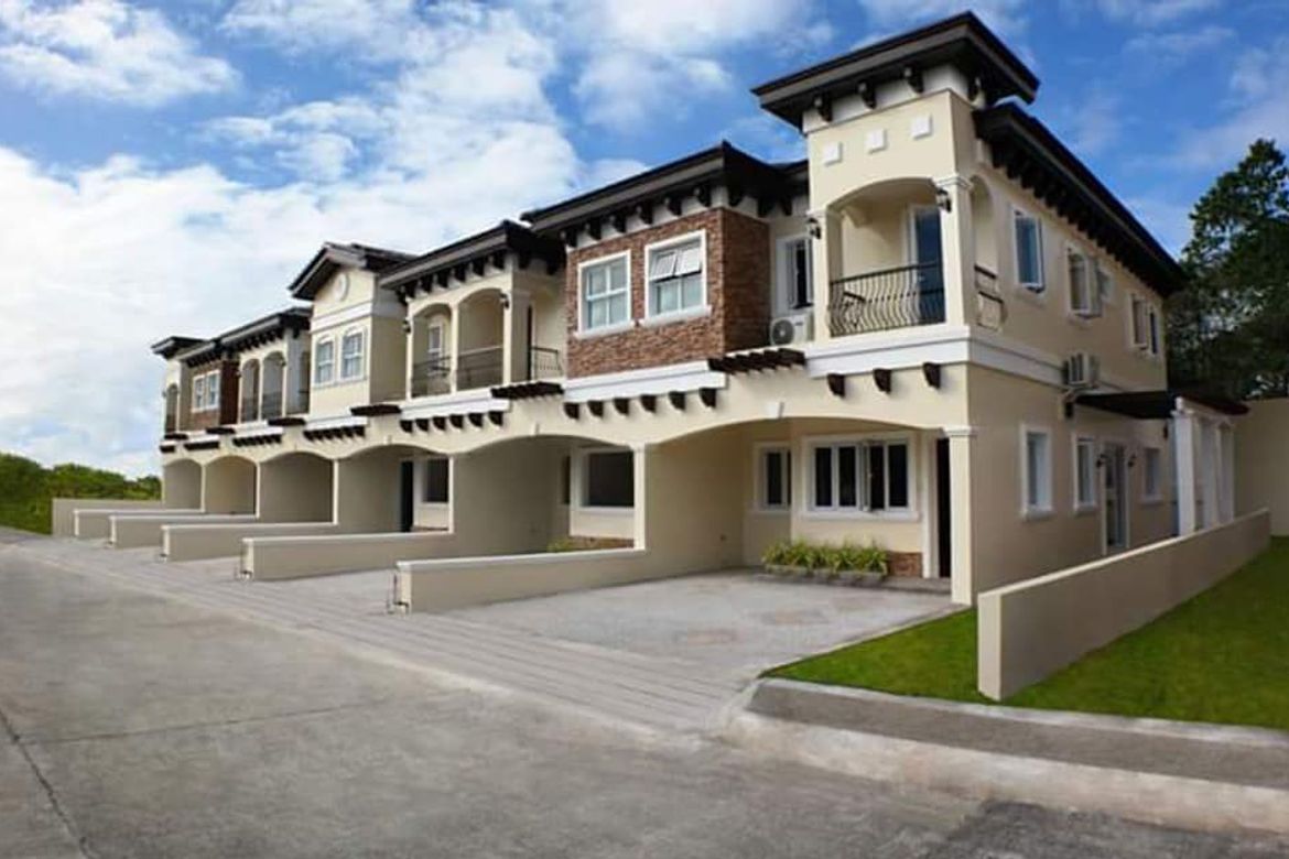 3 Bedroom Townhouse for Sale in Versailles Alabang Village, Almanza Dos, Las Piñas, Metro Manila