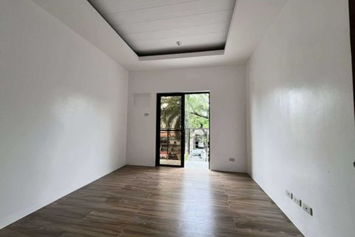 3 Bedroom Townhouse for Sale in Viente Reales, Valenzuela, Metro Manila – photo 4