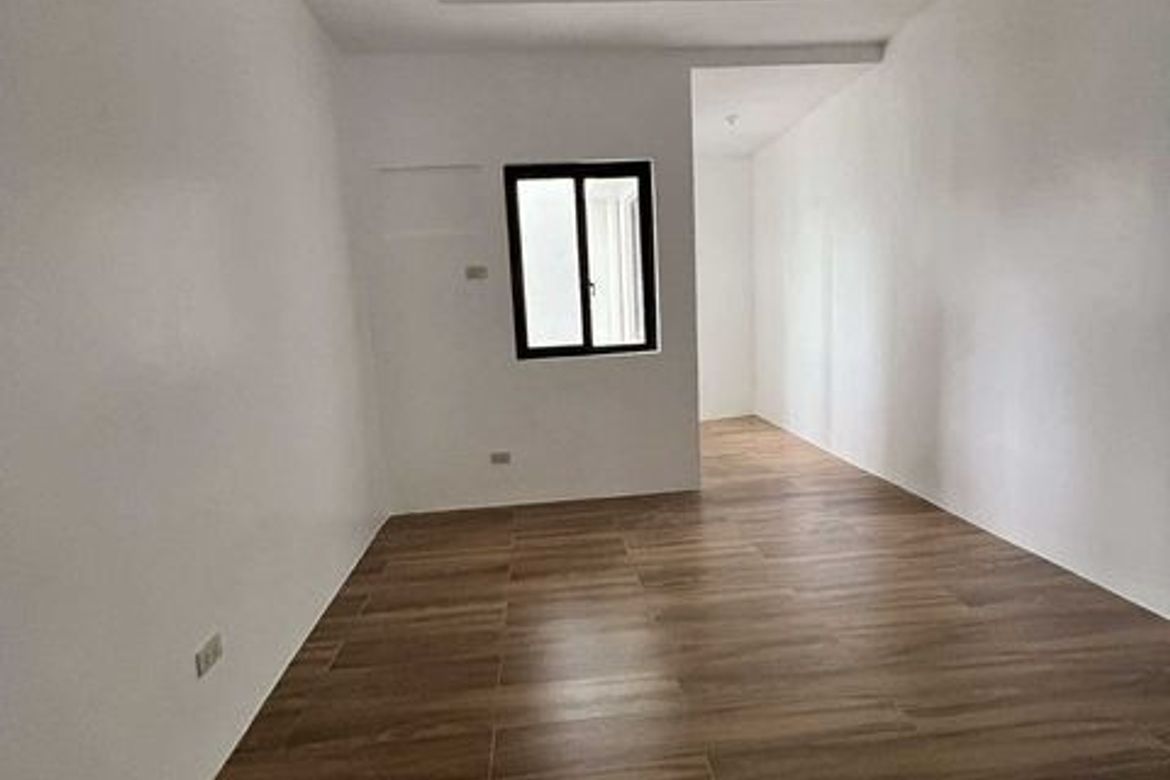 3 Bedroom Townhouse for Sale in Viente Reales, Valenzuela, Metro Manila – photo 5