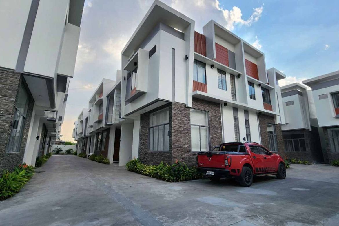 3 Bedroom Townhouse for Sale in Wack-Wack Greenhills, Mandaluyong, Metro Manila near MRT-3 Shaw Boulevard – photo 5