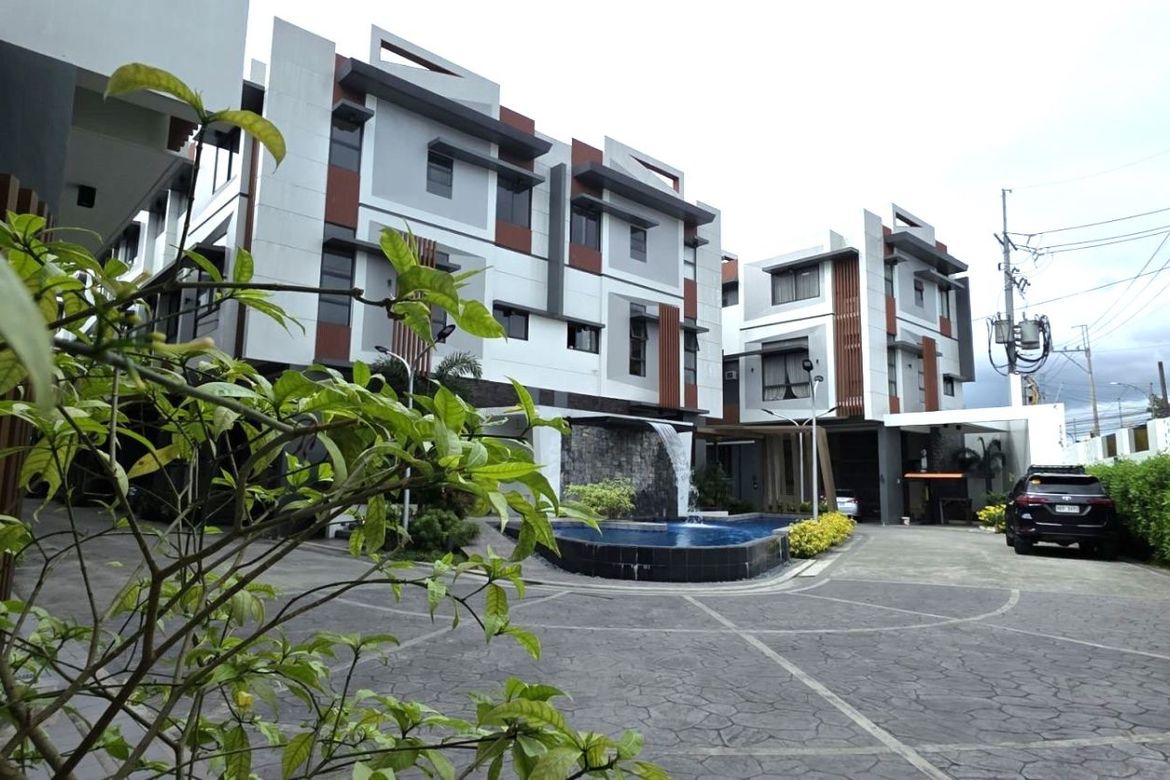 3 Bedroom Townhouse for Sale in Wack-Wack Greenhills, Mandaluyong, Metro Manila near MRT-3 Shaw Boulevard – photo 5