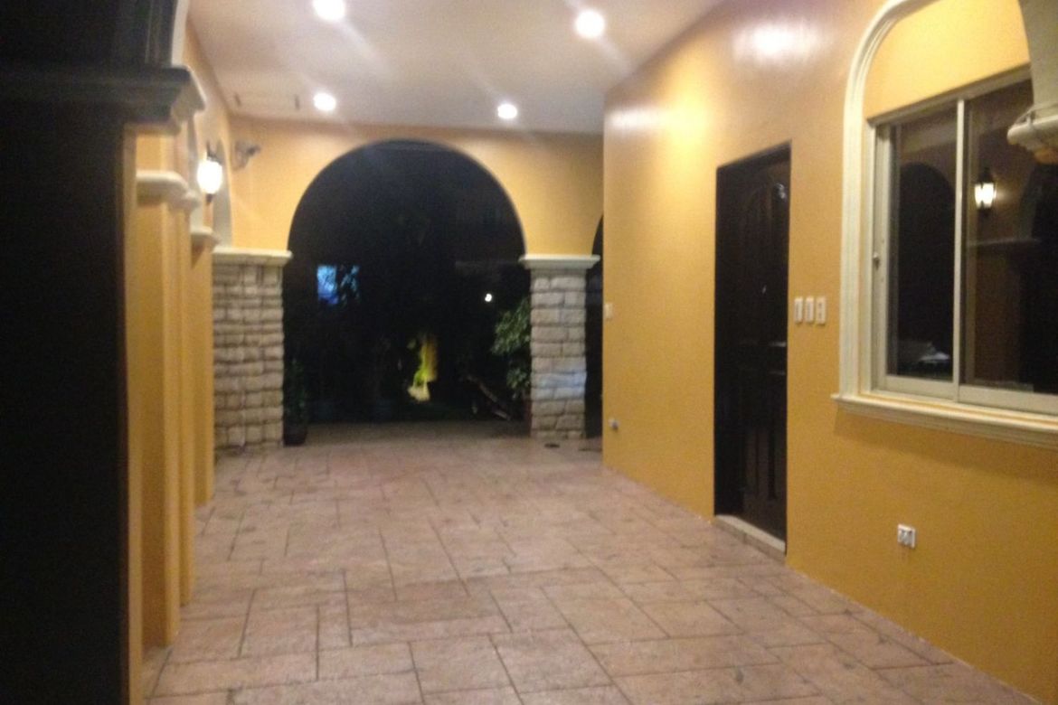 3 Bedroom Townhouse for Sale in Western Bicutan, Taguig, Metro Manila – photo 4