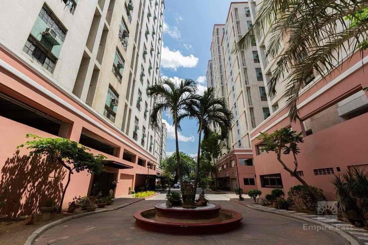 3 Bedroom Villa for Sale in Highway Hills, Mandaluyong, Metro Manila near MRT-3 Boni – photo 8