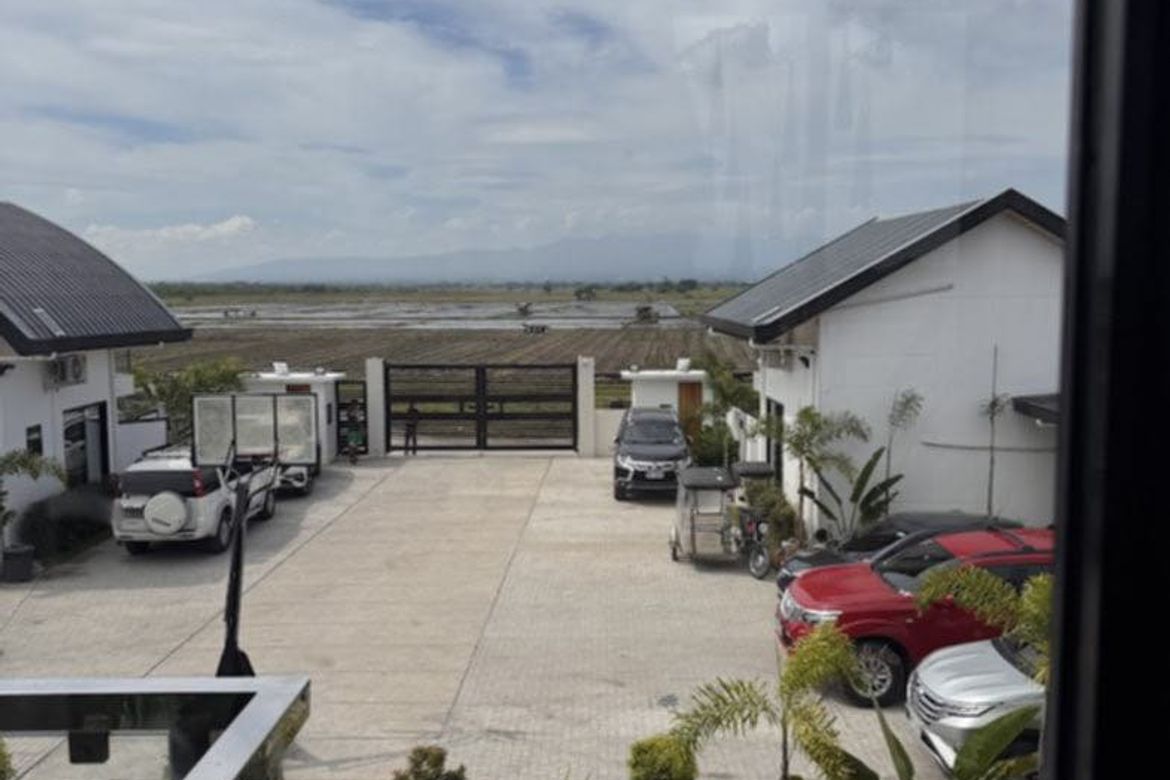 3 Bedroom Villa for Sale in Lubao, Pampanga
