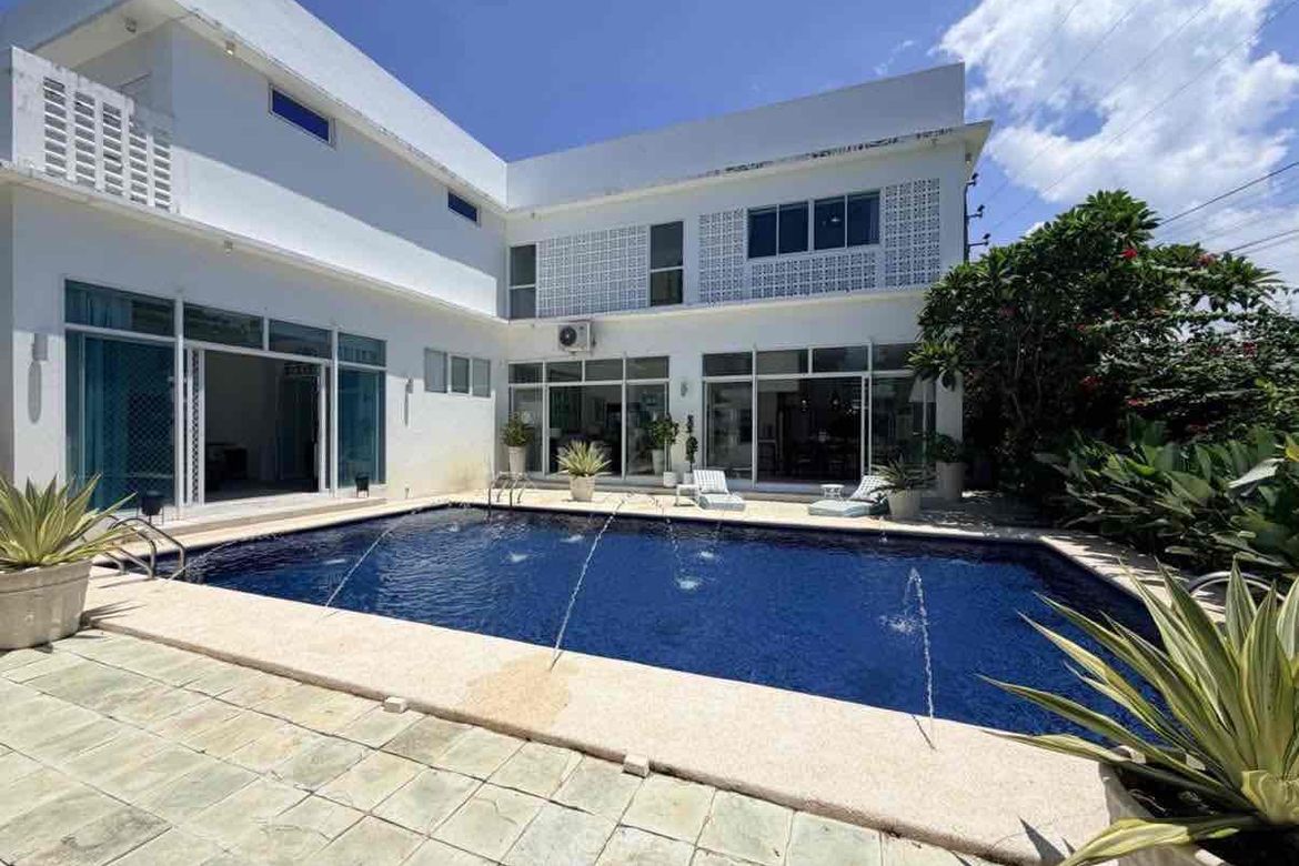 3 Bedroom Villa for Sale in Mactan, Lapu-Lapu, Cebu