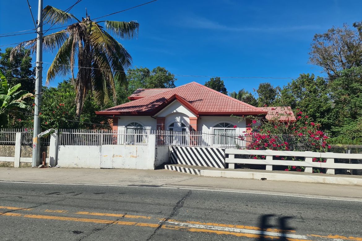 3 Bedroom Villa for Sale in Mambug, Santiago, Ilocos Sur