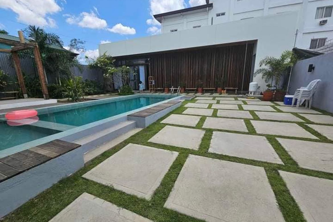 3 Bedroom Villa for Sale in Pulung Maragul, Angeles, Pampanga