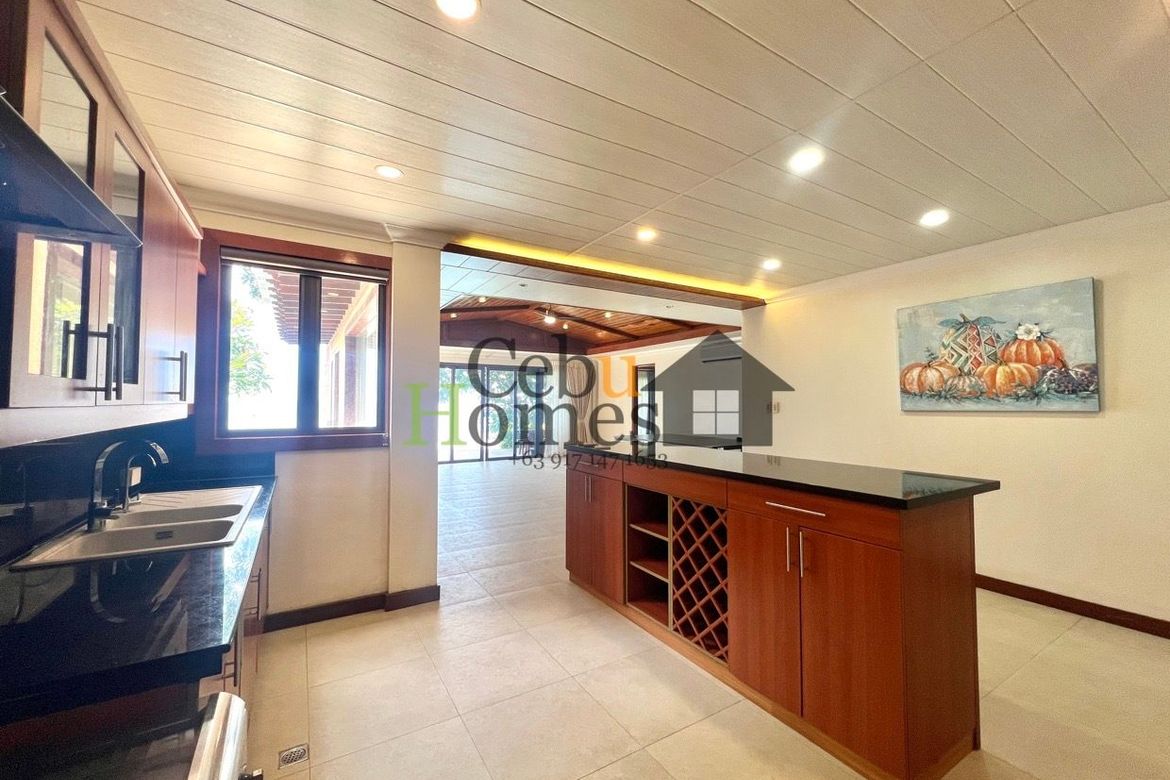 3 Bedroom Villa for Sale in Punta Engaño, Lapu-Lapu, Cebu – photo 8