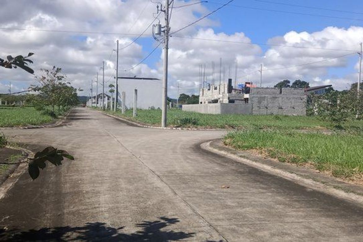 3 Bedroom Villa for Sale in The Sonoma, Don Jose, Santa Rosa, Laguna – photo 4