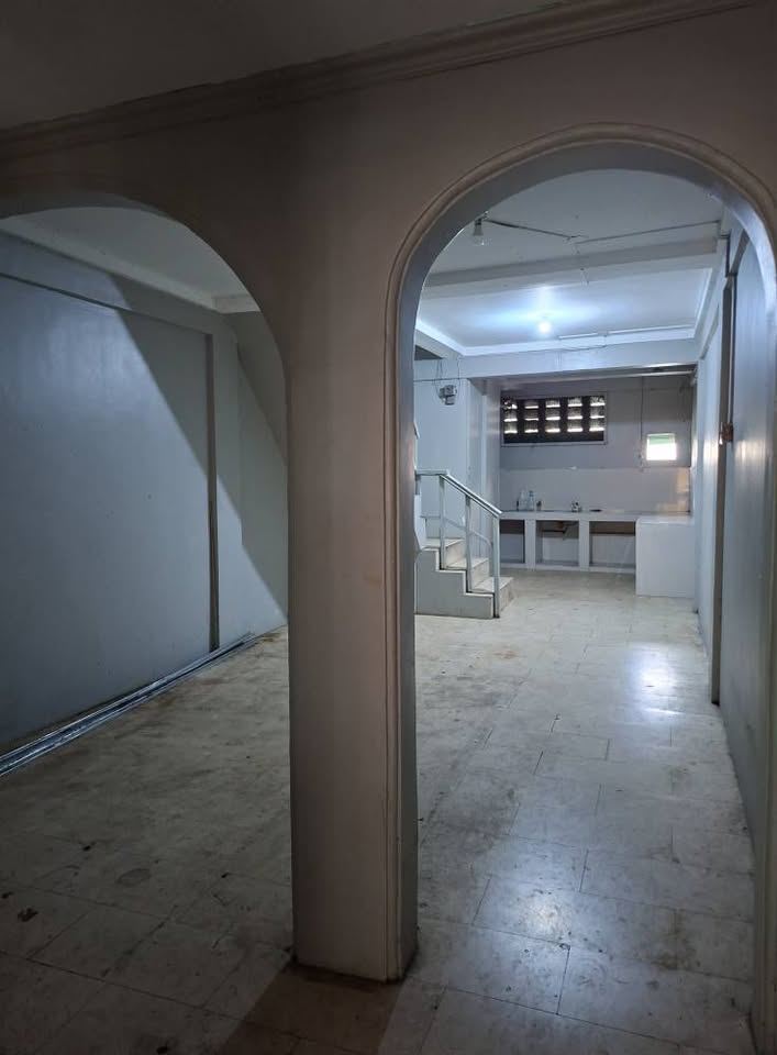 3-Storey House and Lot for Sale in Villa España Subdivision, Araneta, Quezon City – photo 3