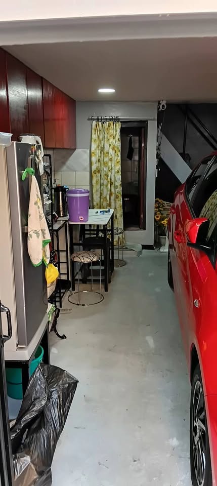 3-Storey House with Rental Income for Sale in Sta. Ana, Manila – photo 5