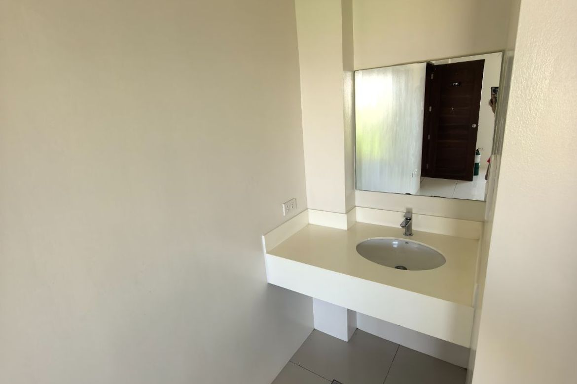 30 Bedroom Shophouse for Sale in Luz, Cebu City, Cebu – photo 2