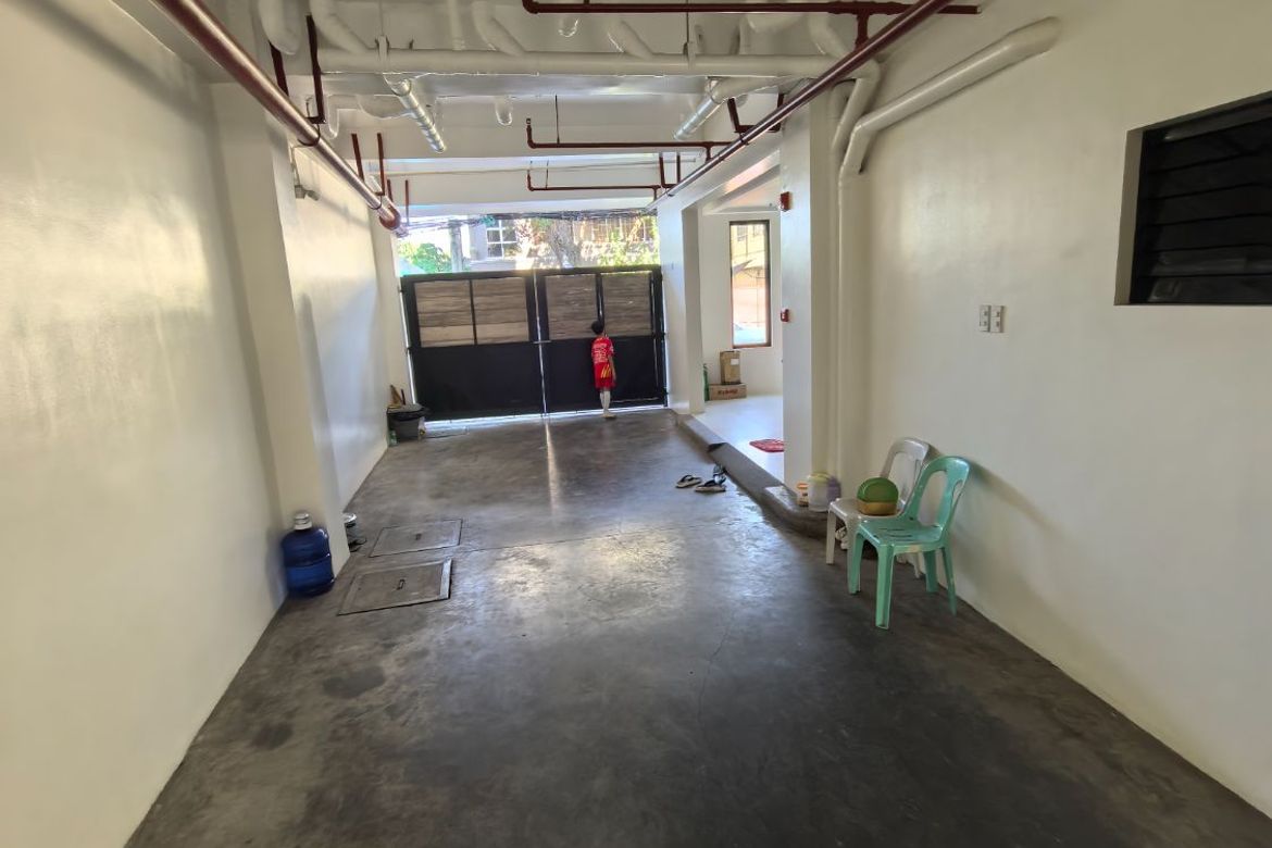 30 Bedroom Shophouse for Sale in Luz, Cebu City, Cebu – photo 6