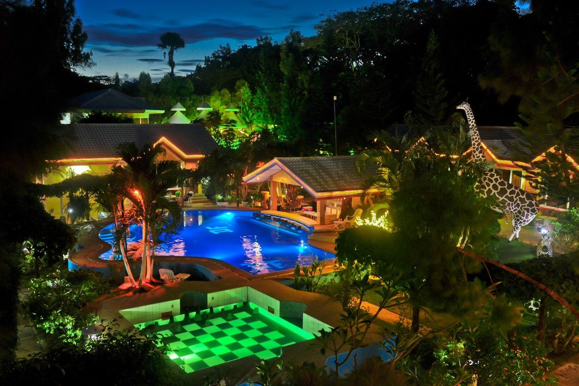 33 Bedroom Hotel / Resort for Sale in Bancao-Bancao, Puerto Princesa, Palawan