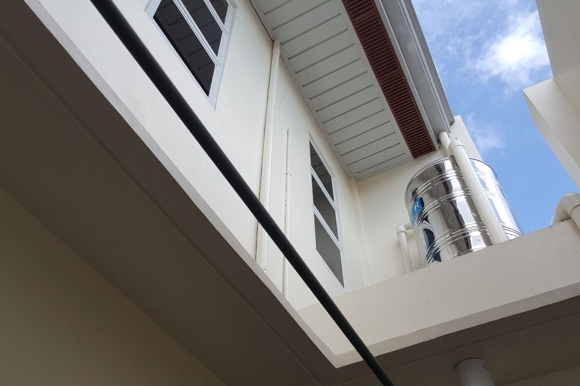 4 Bedroom Apartment for Rent in Basak San Nicolas, Cebu City, Cebu photo 6