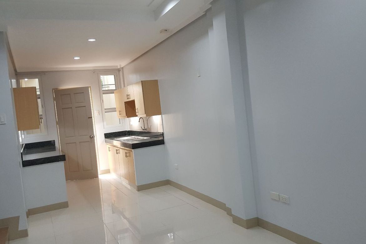 4 Bedroom Apartment for Rent in Basak San Nicolas, Cebu City, Cebu photo 7