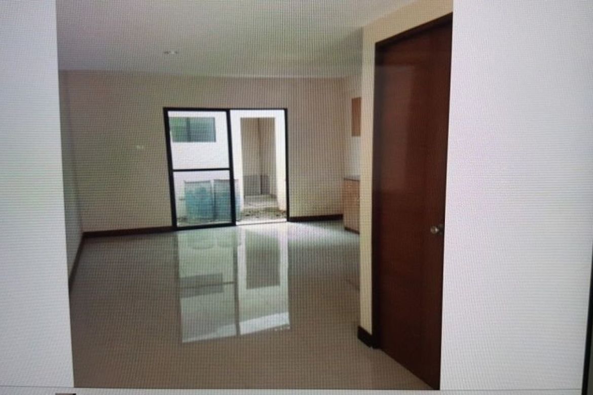 4 Bedroom Apartment for Rent in Guadalupe, Cebu City, Cebu