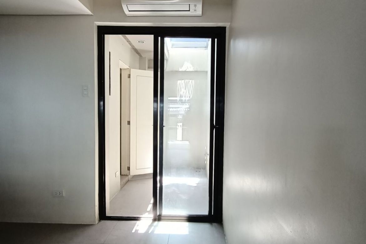 4 Bedroom Apartment for Rent in San Isidro, Makati, Metro Manila photo 4