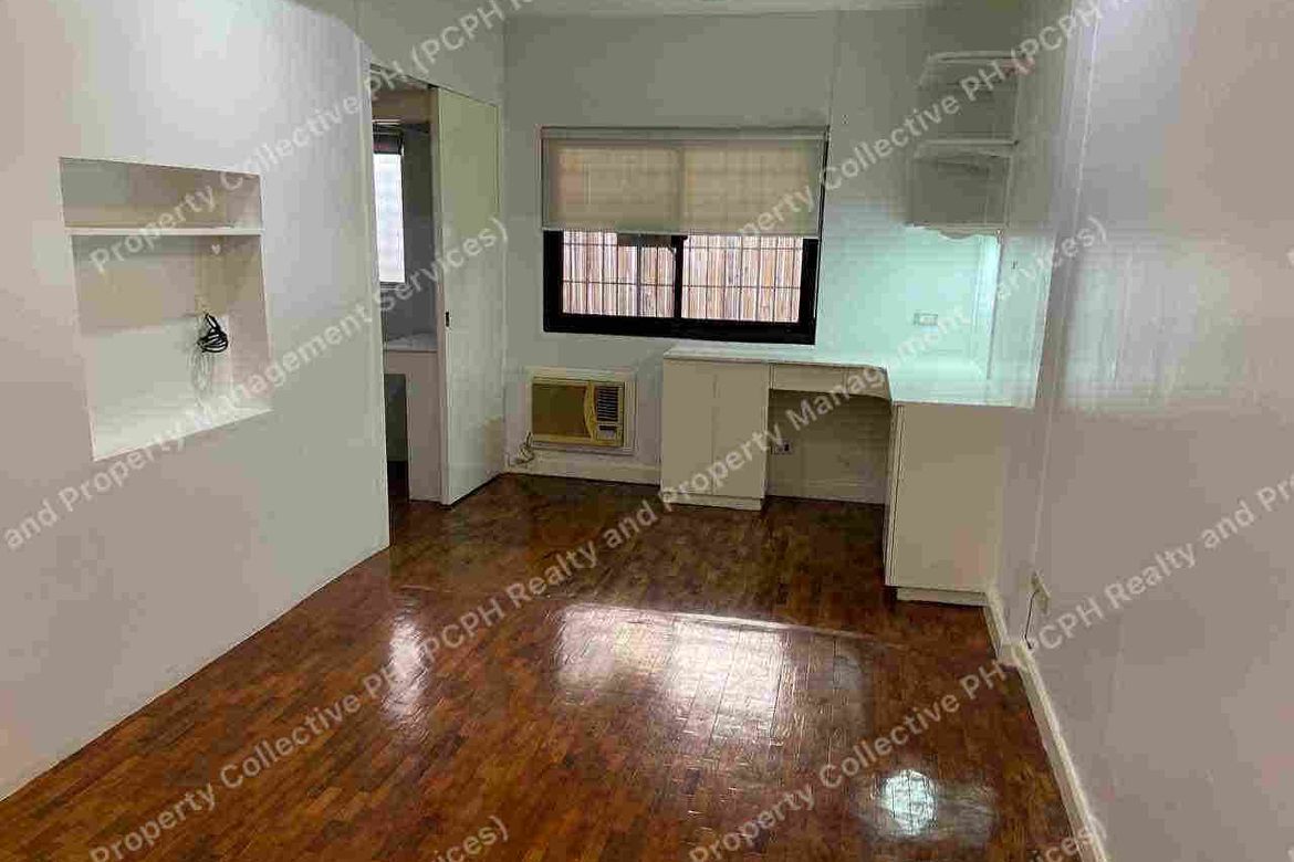 4 Bedroom Apartment for Rent in San Lorenzo, Makati, Metro Manila near MRT-3 Ayala photo 3