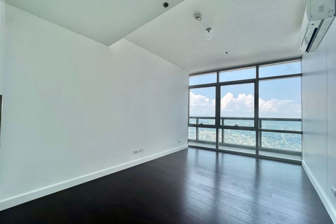 4 Bedroom Apartment for Sale in East Gallery Place, BGC, Taguig