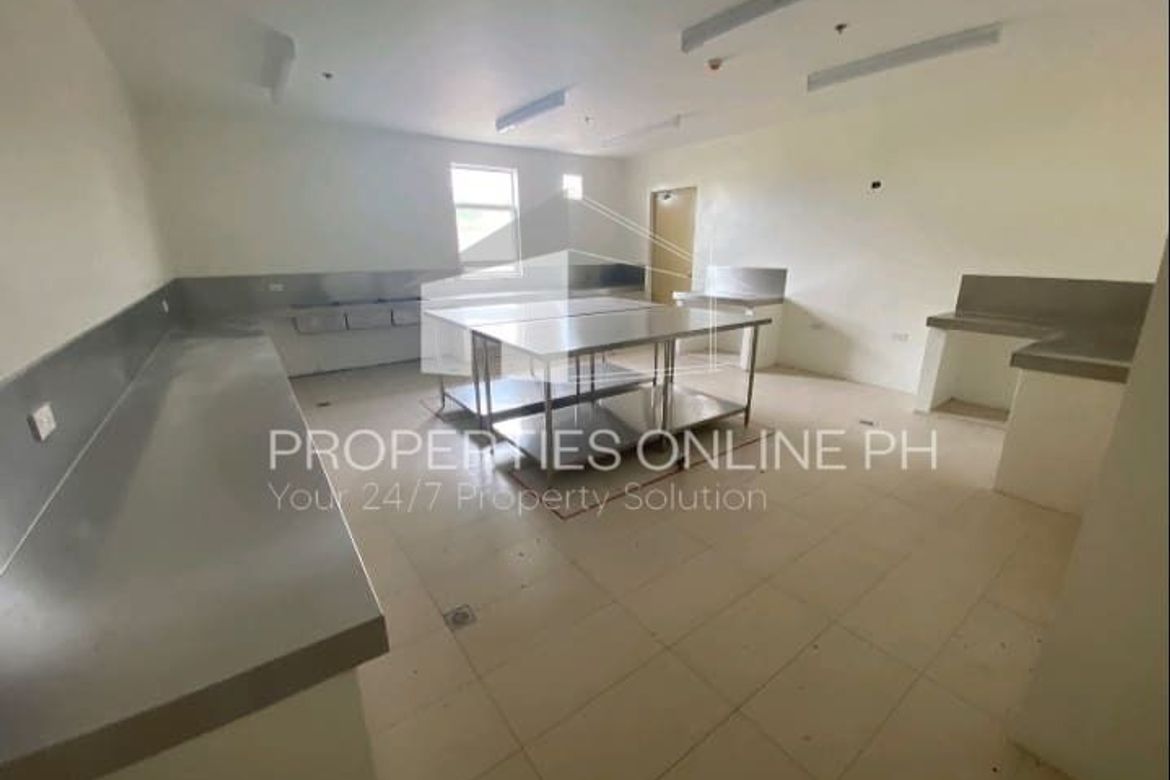 4 Bedroom Commercial for Sale in Bubuyan, Calamba, Laguna – photo 3