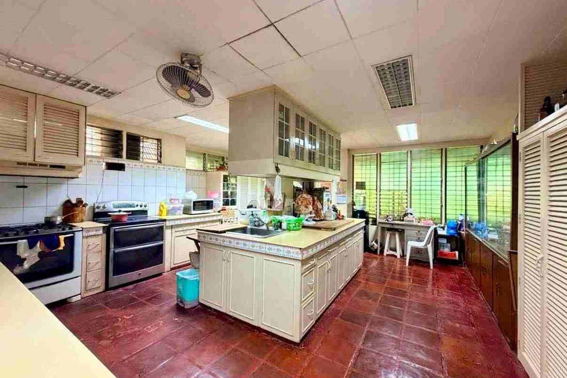 4 Bedroom Commercial for Sale in Capitol Site, Cebu City, Cebu – photo 5