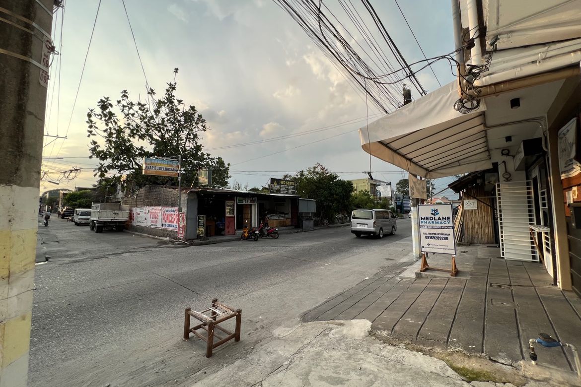 4 Bedroom Commercial for Sale in Lourdes Sur, Angeles, Pampanga – photo 4
