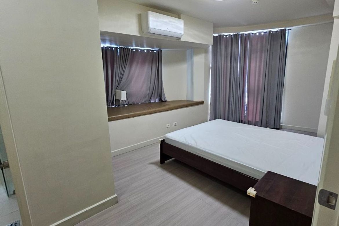 4 Bedroom Condo for Rent in Barangay 76, Pasay, Metro Manila near LRT-1 Libertad photo 4